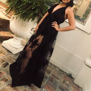 Dress for proms, weddings, or elegant event.